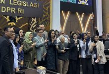 Photo of Baleg DPR Gelar RDPU Dengan Serikat Kerja PRT Bahas RUU PRT