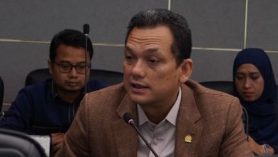 Photo of NasDem Perjuangkan Regulasi untuk Perkuat Ekosistem Kedokteran Hewan